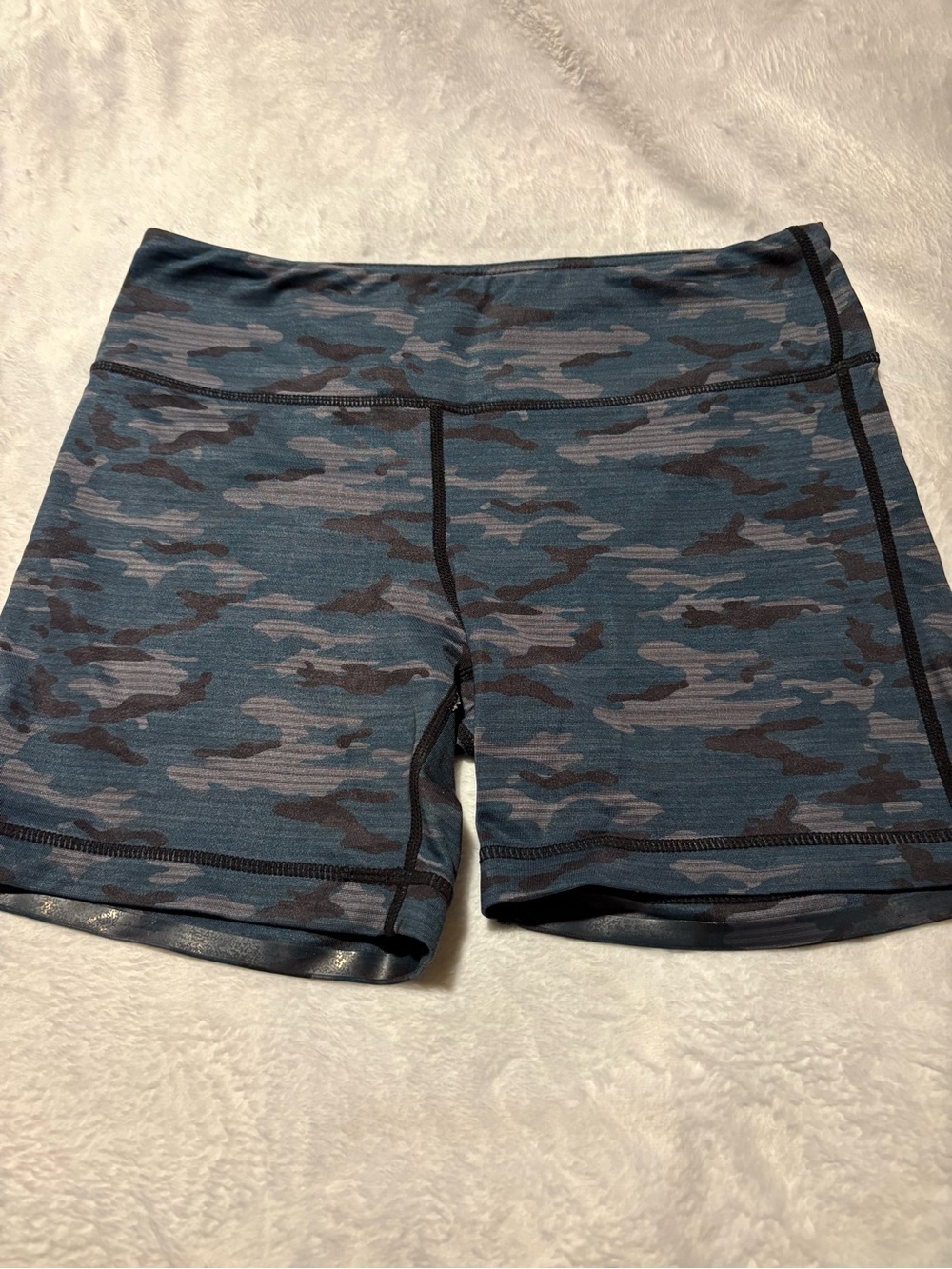 IAB Mid-Rise Blue Camo Bike Shorts for Women - Size 8/Medium